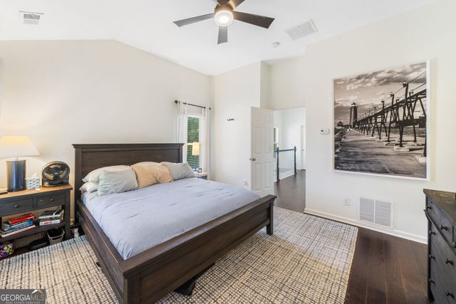 5800 Waters Edge Trail, Roswell, GA 30075