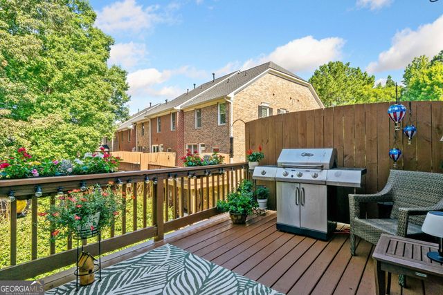 5800 Waters Edge Trail, Roswell, GA 30075