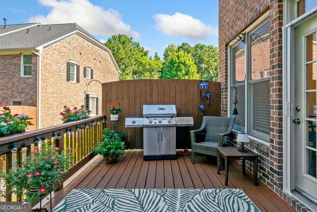 5800 Waters Edge Trail, Roswell, GA 30075