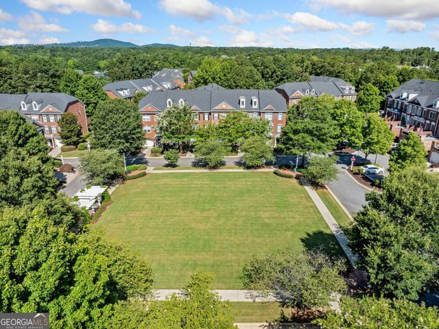 5800 Waters Edge Trail, Roswell, GA 30075