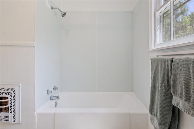 3012 Colonial Avenue, Waco, TX 76707