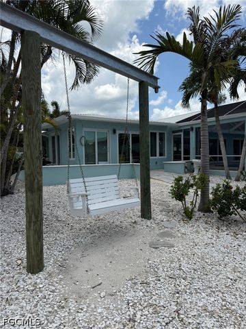 243 Estrellita DR, Fort Myers Beach, FL 33931