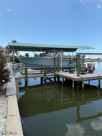 243 Estrellita DR, Fort Myers Beach, FL 33931