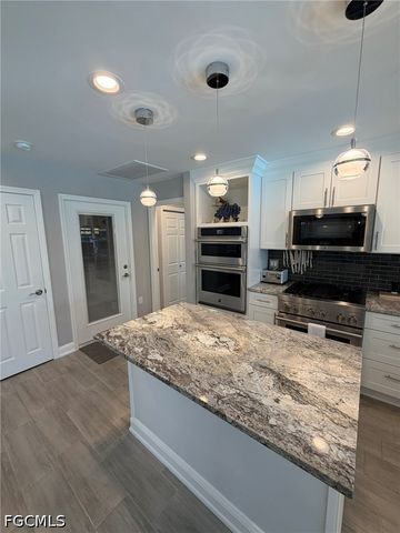 243 Estrellita DR, Fort Myers Beach, FL 33931