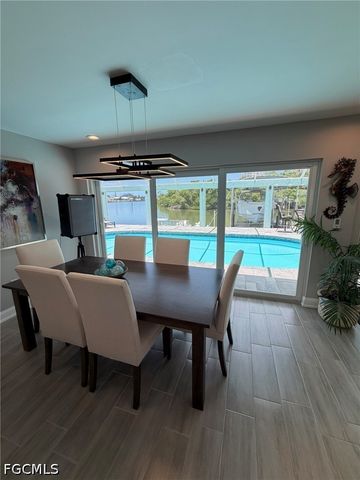 243 Estrellita DR, Fort Myers Beach, FL 33931
