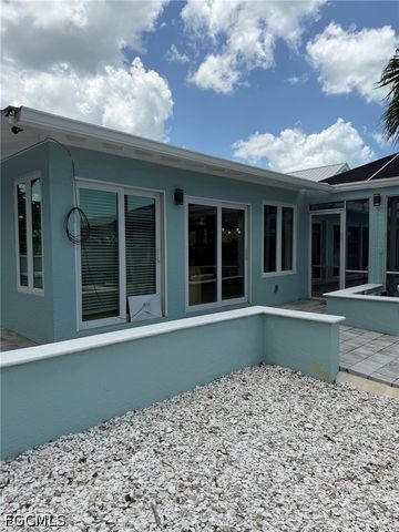 243 Estrellita DR, Fort Myers Beach, FL 33931