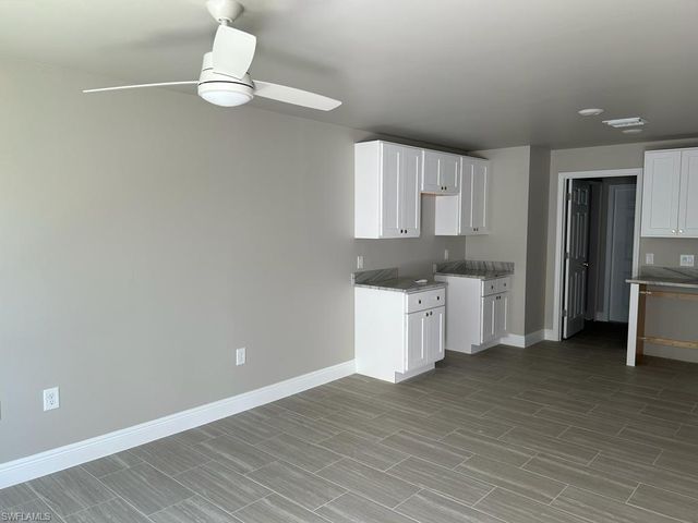 2987 Thomas ST, Fort Myers, FL 33916