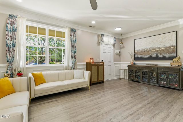 634 Piper Stream Circle, Cary, NC 27519