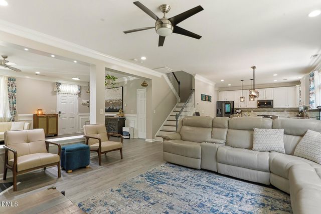 634 Piper Stream Circle, Cary, NC 27519