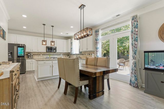 634 Piper Stream Circle, Cary, NC 27519
