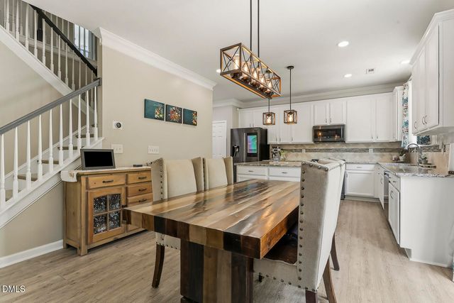 634 Piper Stream Circle, Cary, NC 27519