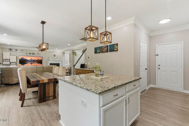 634 Piper Stream Circle, Cary, NC 27519