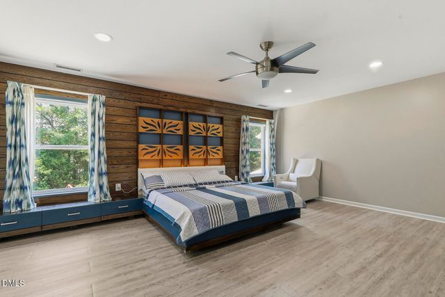 634 Piper Stream Circle, Cary, NC 27519