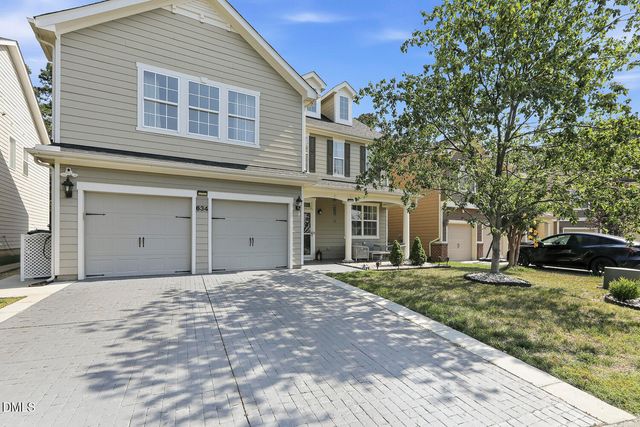 634 Piper Stream Circle, Cary, NC 27519