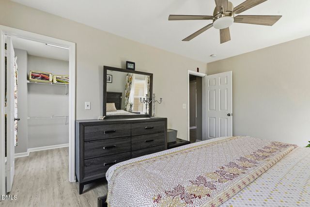 634 Piper Stream Circle, Cary, NC 27519