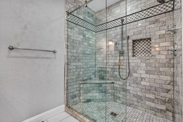 3618 S Hills Avenue, Fort Worth, TX 76109