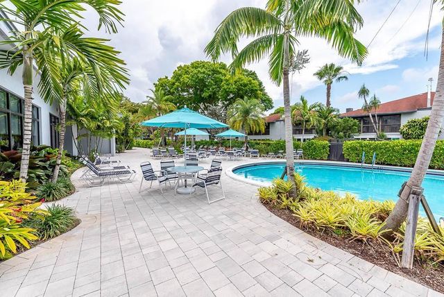 14747 Cumberland Drive 206, Delray Beach, FL 33446
