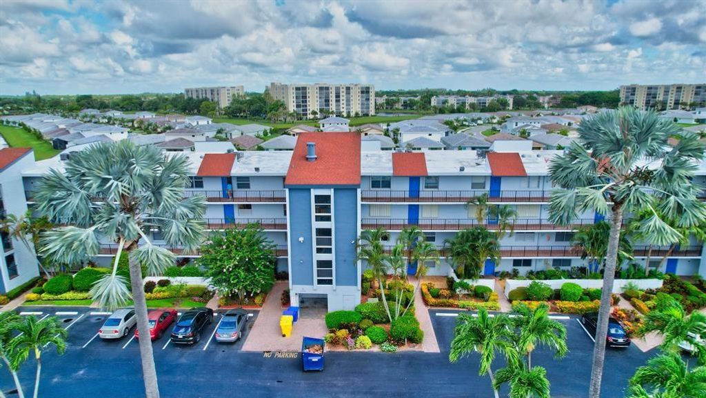 14747 Cumberland Drive 206, Delray Beach, FL 33446