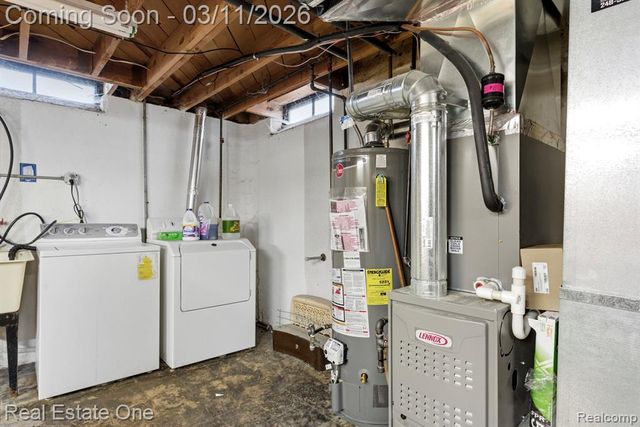 2071 Meyer Court, Lincoln Park, MI 48146