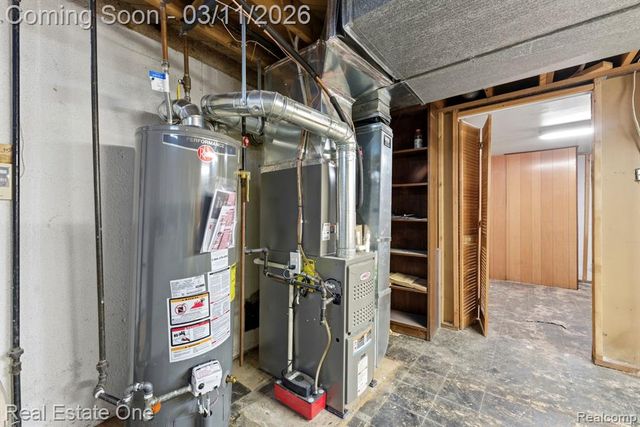 2071 Meyer Court, Lincoln Park, MI 48146