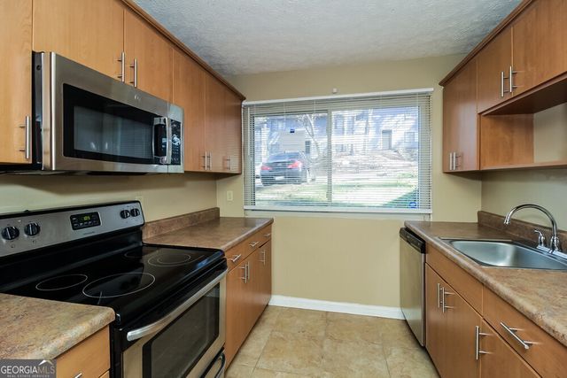 972 Pine Hollow Road, Austell, GA 30168