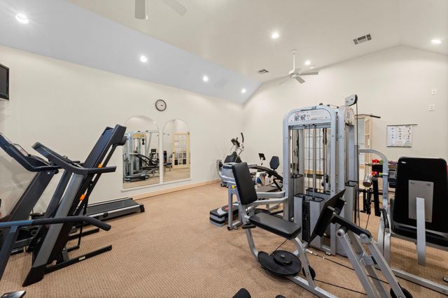 15219 Scenic Forest Drive, Conroe, TX 77384