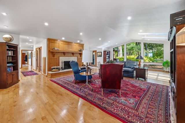 10770 Cement Hill Rd, Nevada City, CA 95959
