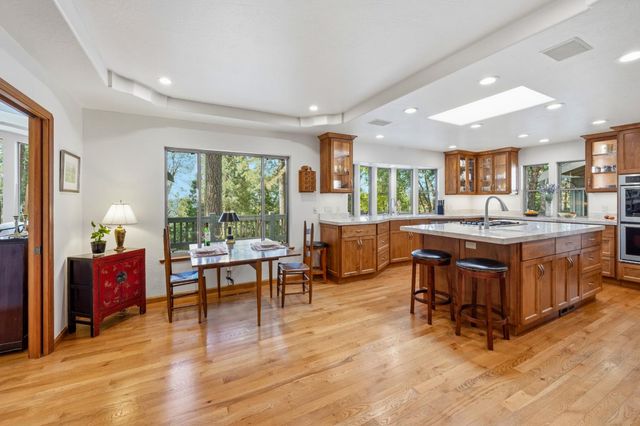 10770 Cement Hill Rd, Nevada City, CA 95959