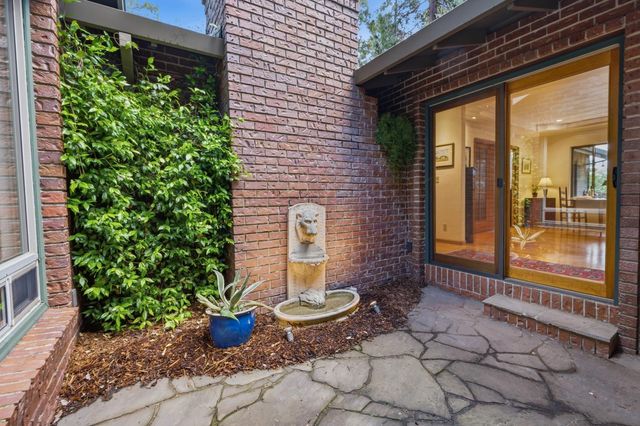 10770 Cement Hill Rd, Nevada City, CA 95959