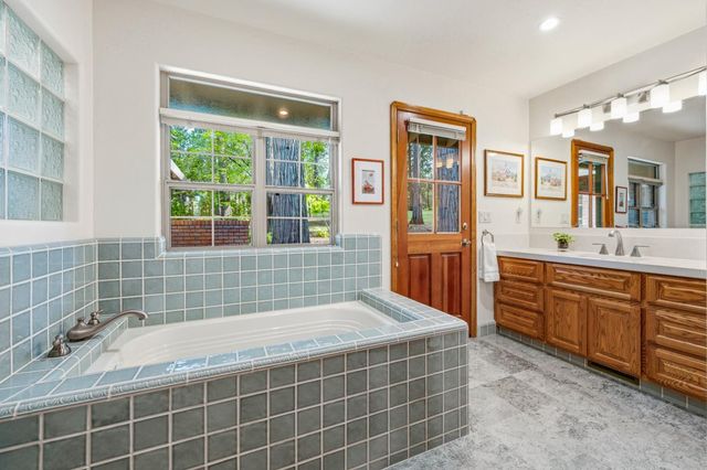 10770 Cement Hill Rd, Nevada City, CA 95959