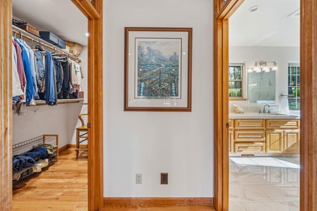 10770 Cement Hill Rd, Nevada City, CA 95959