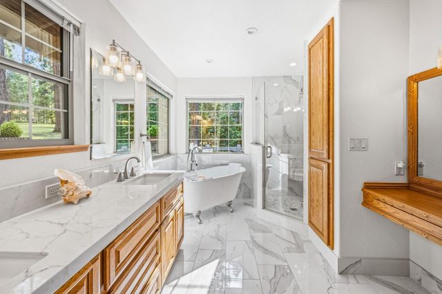10770 Cement Hill Rd, Nevada City, CA 95959