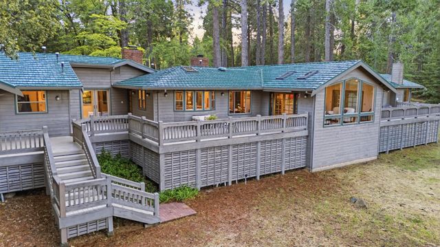 10770 Cement Hill Rd, Nevada City, CA 95959