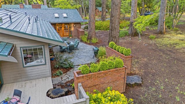 10770 Cement Hill Rd, Nevada City, CA 95959