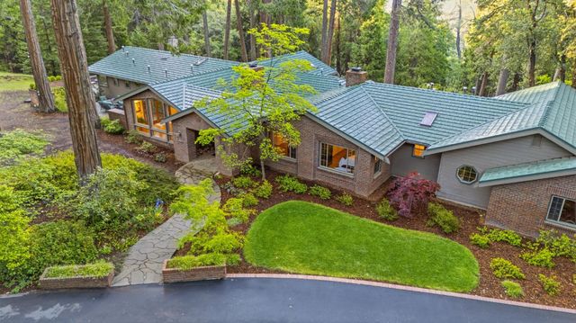 10770 Cement Hill Rd, Nevada City, CA 95959