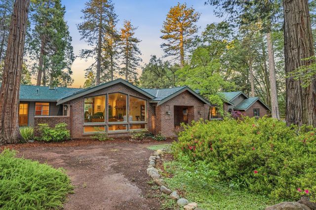 10770 Cement Hill Rd, Nevada City, CA 95959