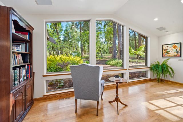 10770 Cement Hill Rd, Nevada City, CA 95959