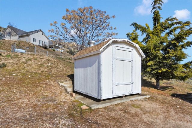 8322 Lebec Road, Pinon Hills, CA 92372