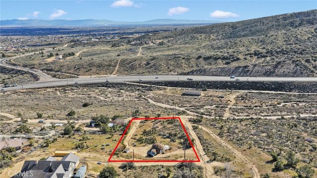 8322 Lebec Road, Pinon Hills, CA 92372