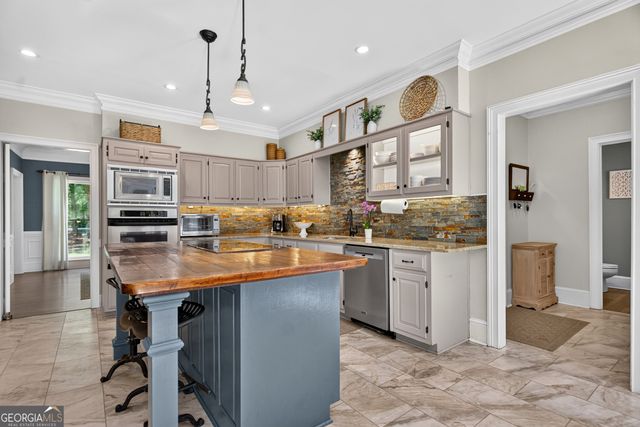 314 W Yorktown Drive, Lagrange, GA 30240