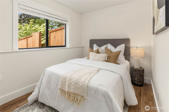 8227 NE 166th Street, Kenmore, WA 98028