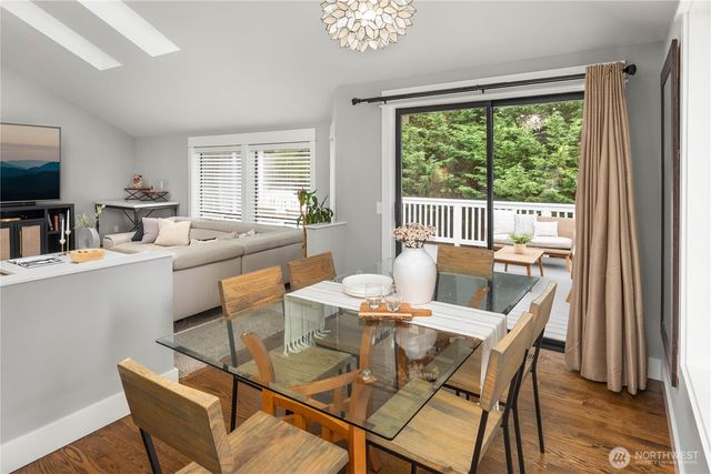 8227 NE 166th Street, Kenmore, WA 98028