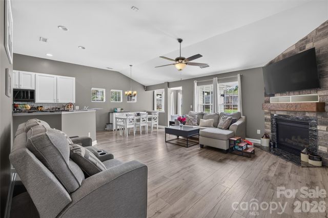 110 Humbold Place, Mooresville, NC 28115