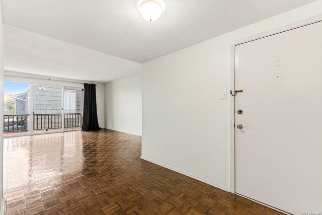 3678 Hidden Dr Apt 905, San Antonio, TX 78217