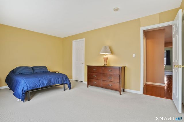 447 Fisher Court 447, Shelton, CT 06484