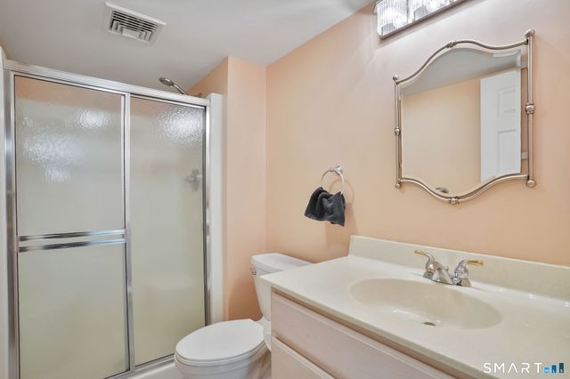 447 Fisher Court 447, Shelton, CT 06484