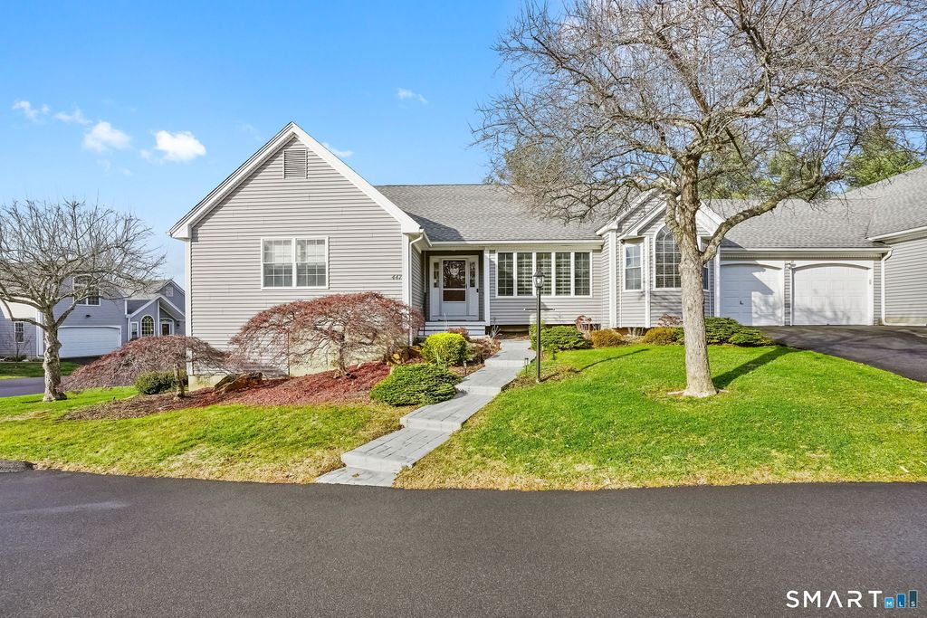 447 Fisher Court 447, Shelton, CT 06484