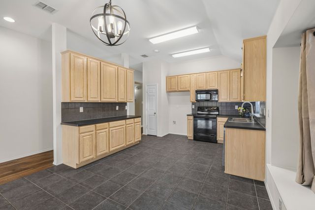 1408 Heather Brook Drive, Allen, TX 75002