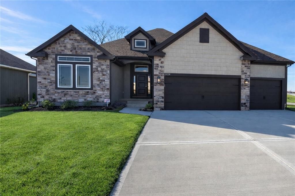 10224 Winchester Avenue, Kansas City, MO 64155