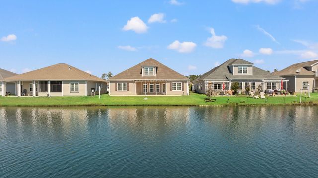 1473 Virginia Pine Dr., Longs, SC 29568